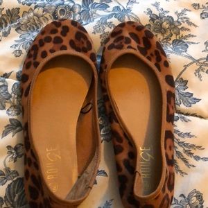 Leopard print flats